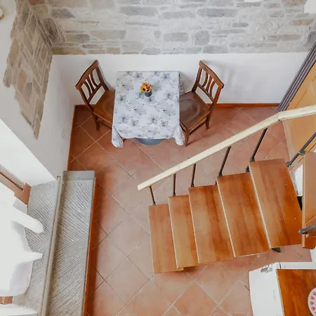 Appartamento 3 - Monolocale Caratteristico E Silenzioso *